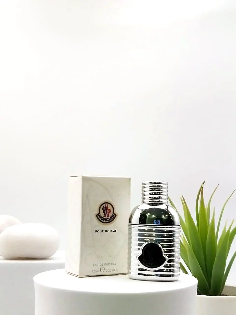 Moncler Pour Homme EDP 7.5 ml Miniature