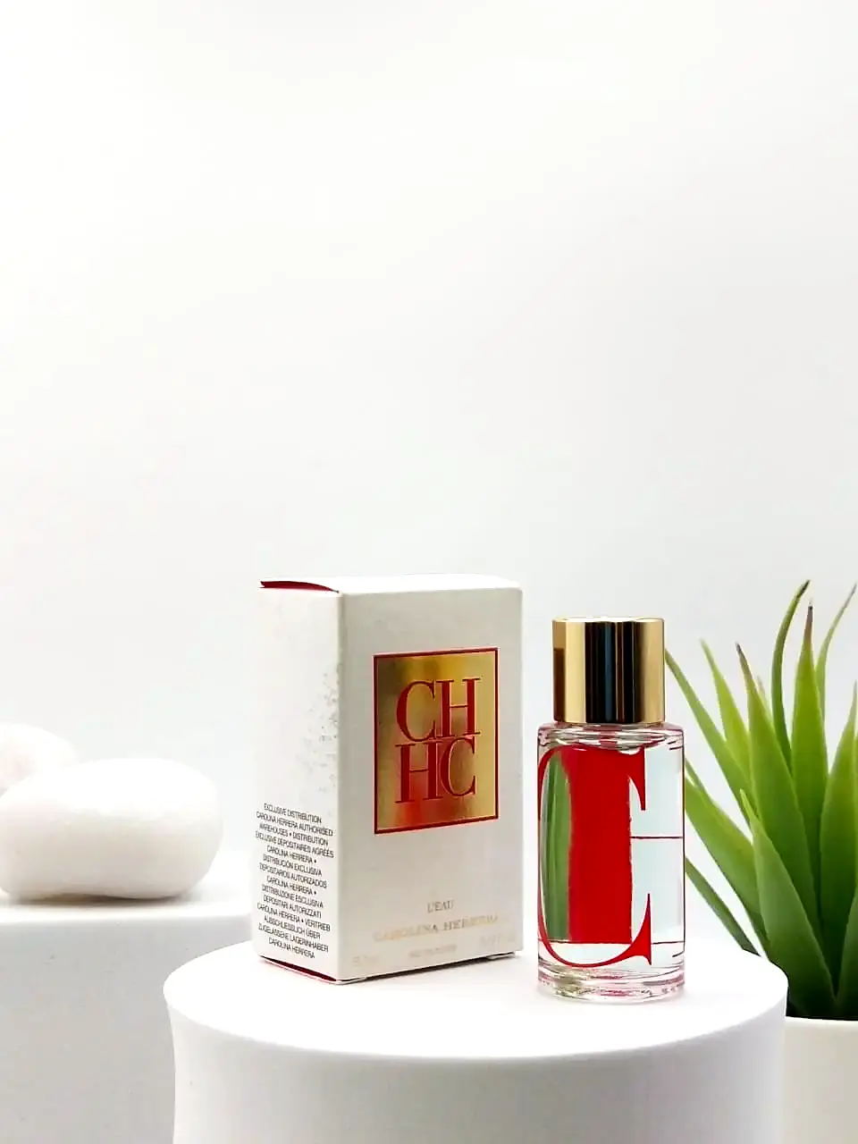 CH L'Eau EDT 7 ml Miniature