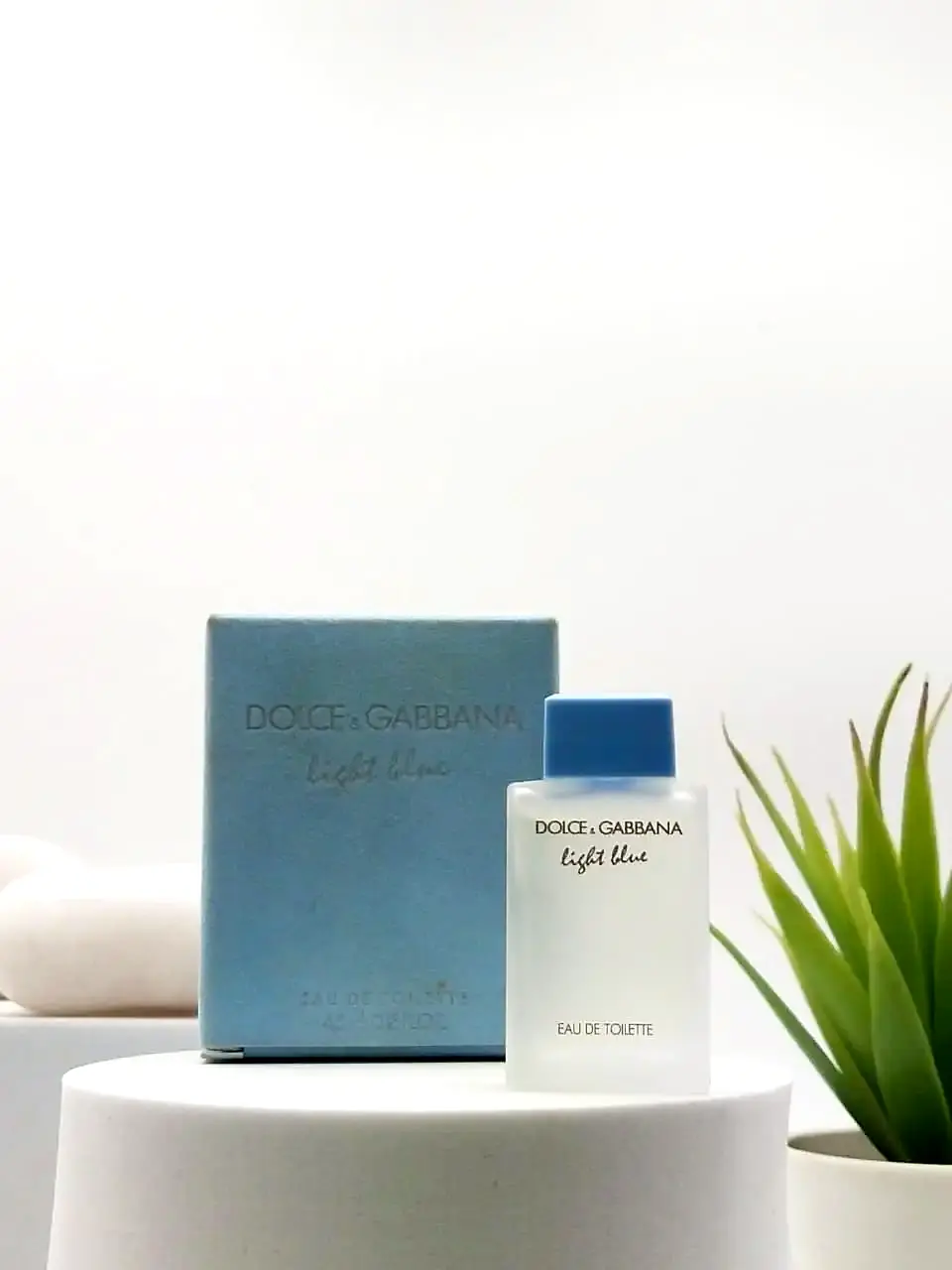 D&G Light Blue EDT 4.5 ml Miniature