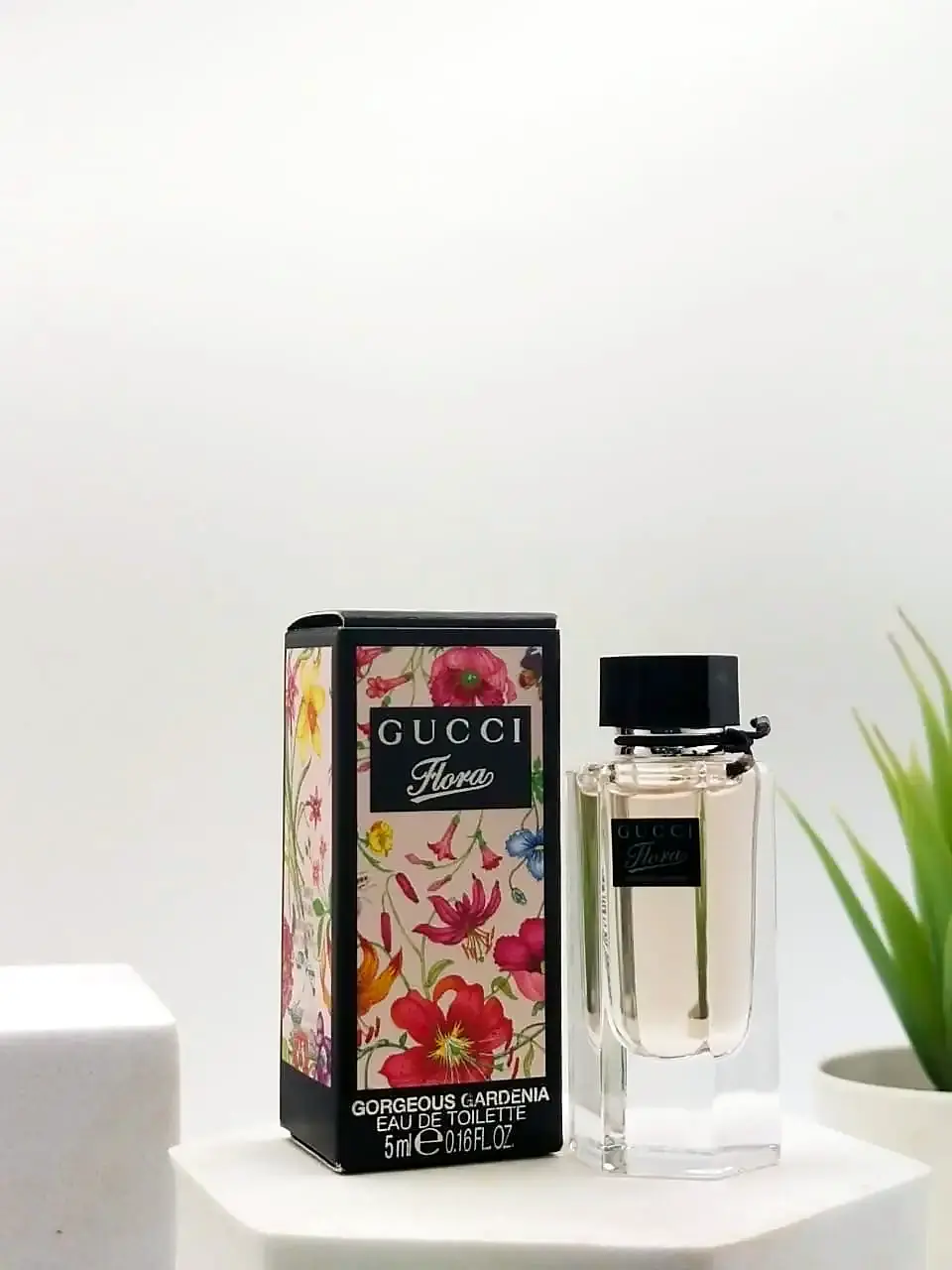 Gucci Flora Gorgeous Gardenia EDT 5 ml Miniature