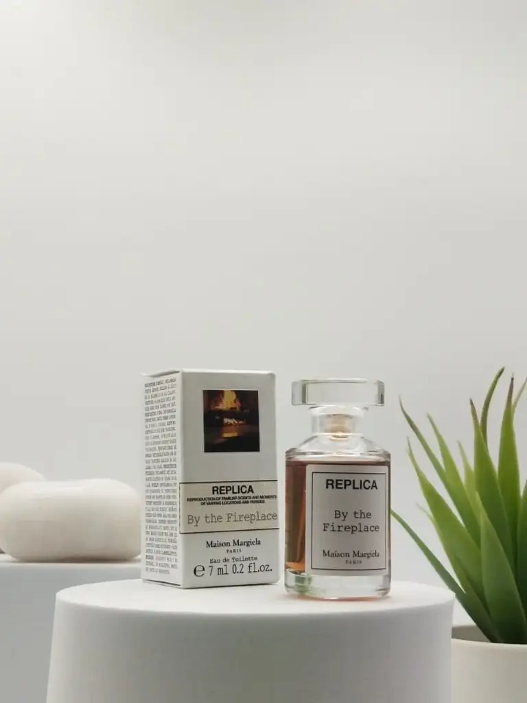Replica By The Fireplace EDT 7 ml Miniature