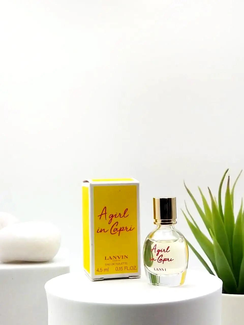 Lanvin A Girl In Capri EDT 4.5 ml Miniature