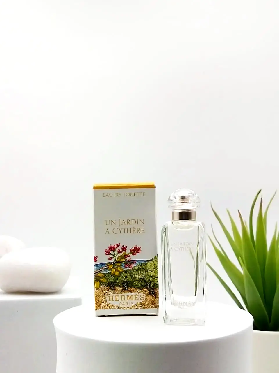 Hermes Un Jardin A Cythere EDT 7.5 ml Miniature