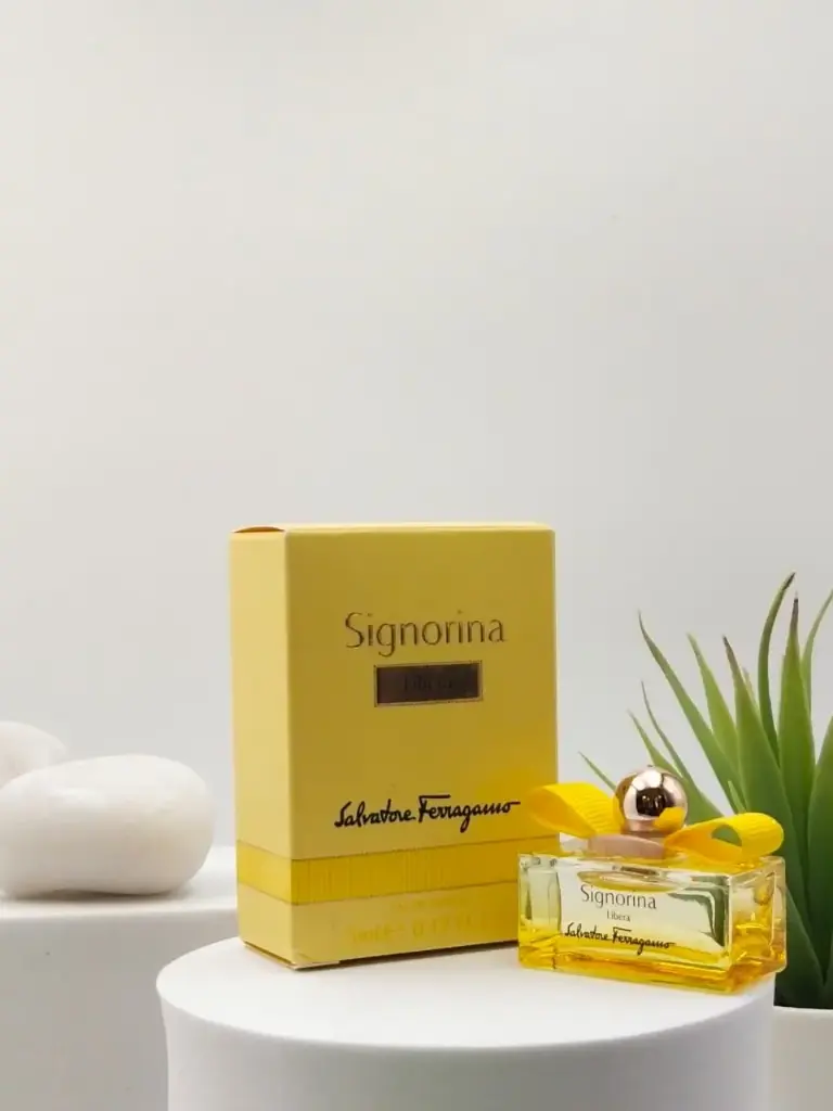 Salvatore Ferragamo Signorina Libera EDP 5 ml Miniature