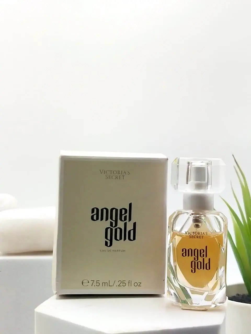 Victoria's Secret Angel Gold EDP 7.5 ml Miniature