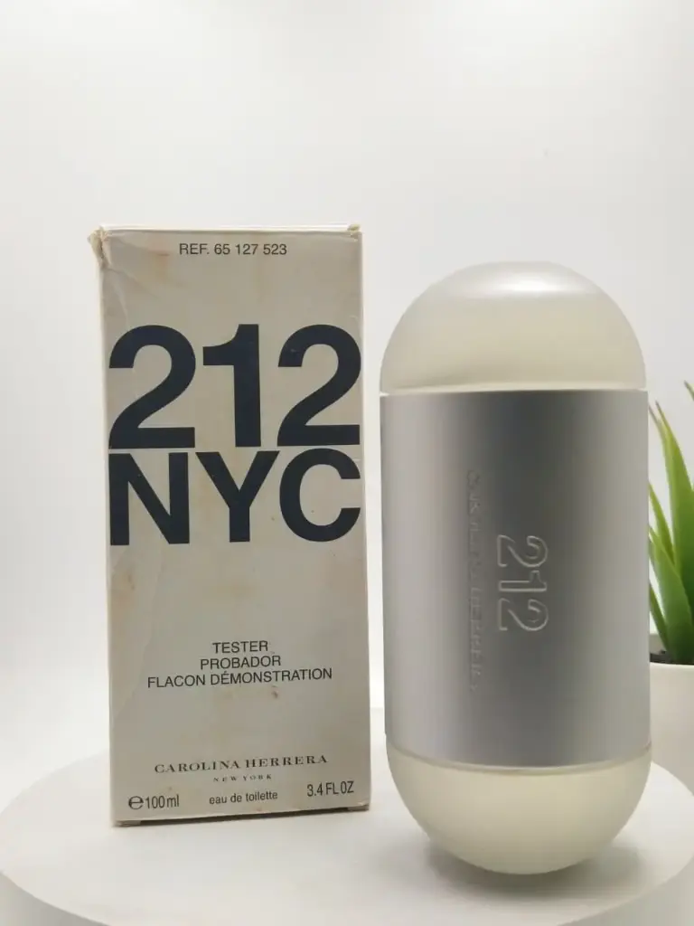 Carolina Herrera 212 NYC Edt 100ml