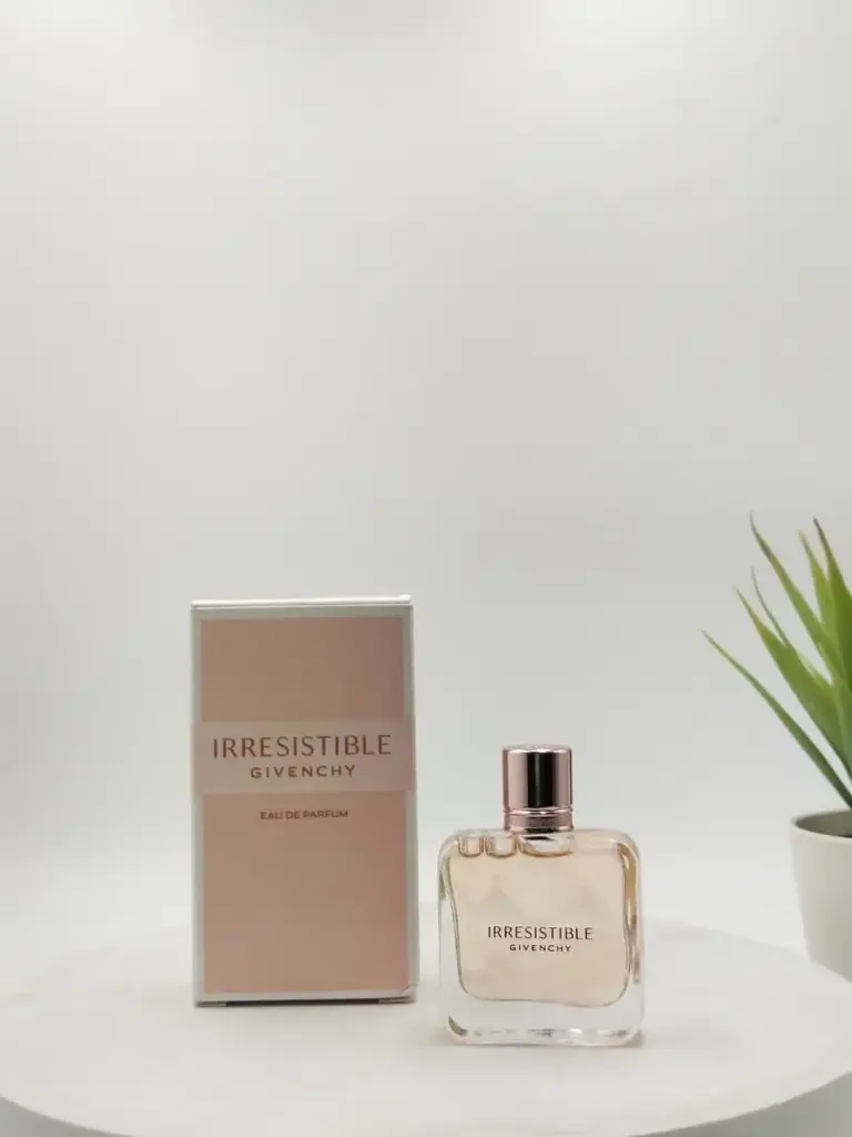 Givenchy Irresistible EDP 8 ml Miniature