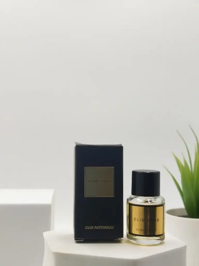 Elie Saab Cuir Patchouli Essence De Parfum 5 ML