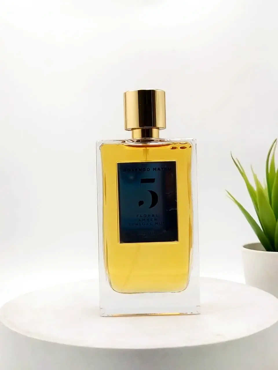 Rosendo Mateu No 5 Floral Amber Sensual Musk EDP 100 ml