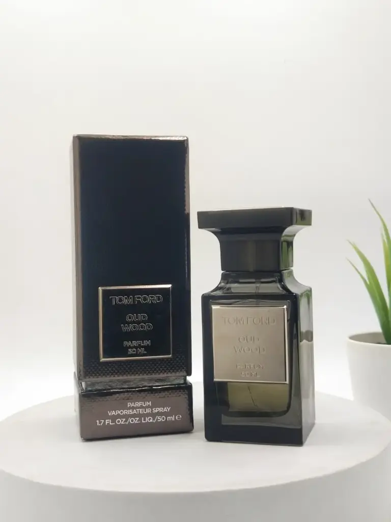 Tom Ford Oud Wood Parfum 40/50 ML Open Box