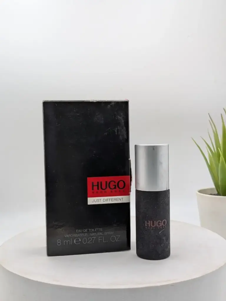 Hugo Boss Just Different EDT 8 ML
