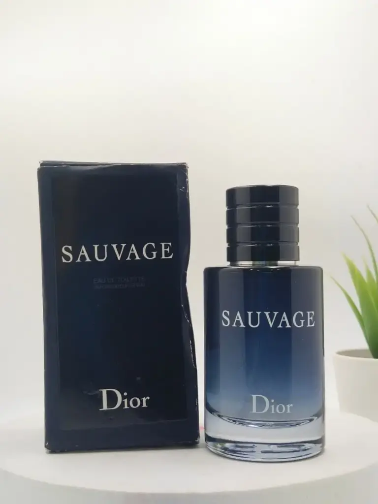 Dior Sauvage EDT 60 ML Box Damage