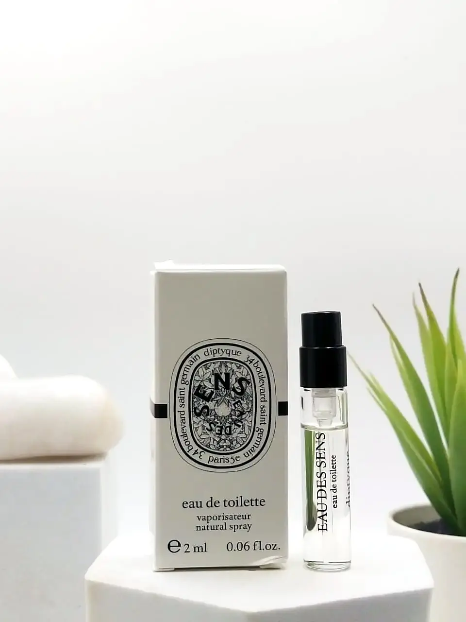 Diptyque Eau Des Sens EDT 2 ml