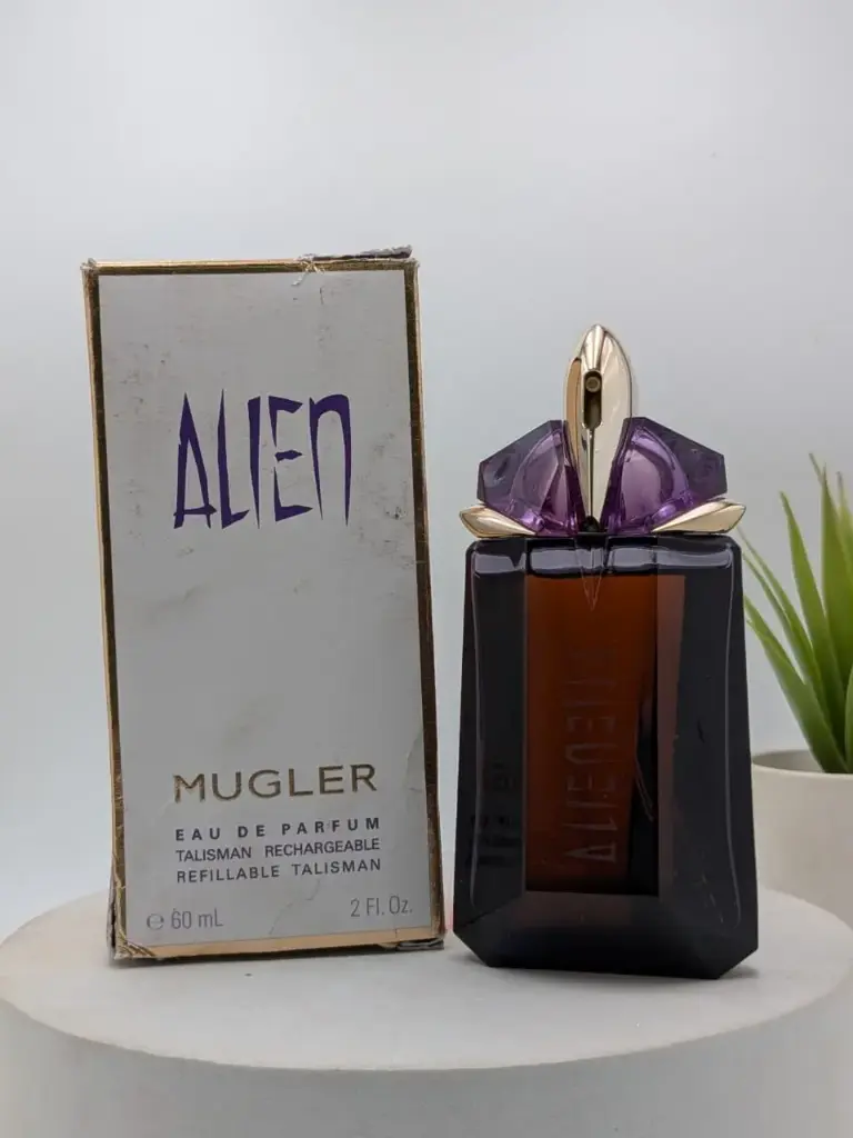 Mugler Alien EDP Refill 60 ML Box Damage