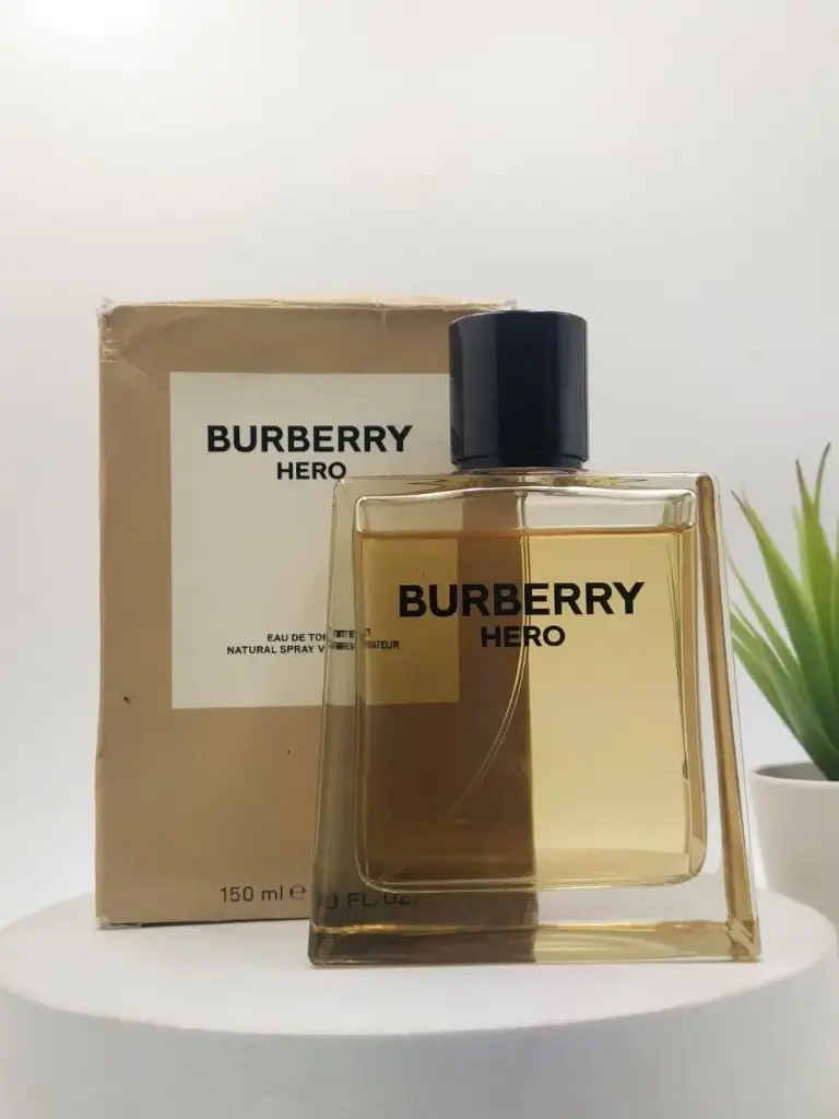 Burberry Hero EDT 150 ML Box Damage