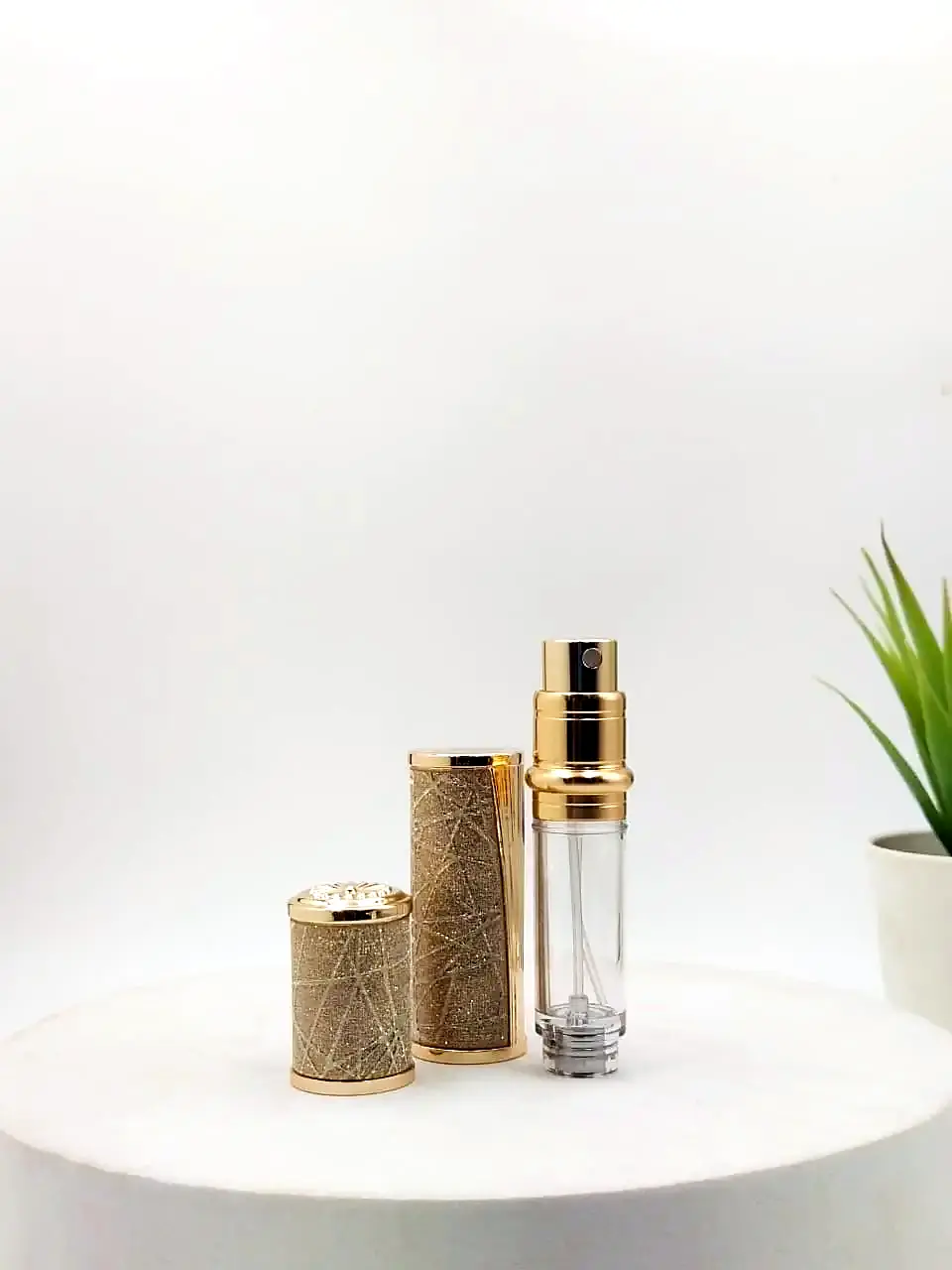 Aniraa Travel Atomiser Golden 5 ml