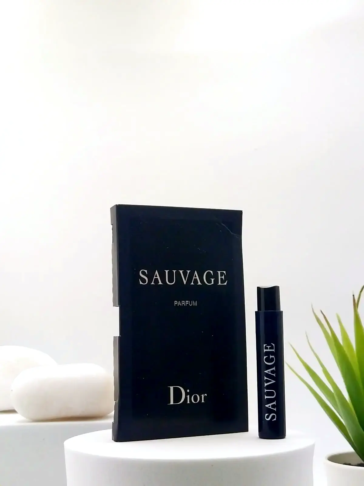 Dior Sauvage Parfum 1 ml Official Sample