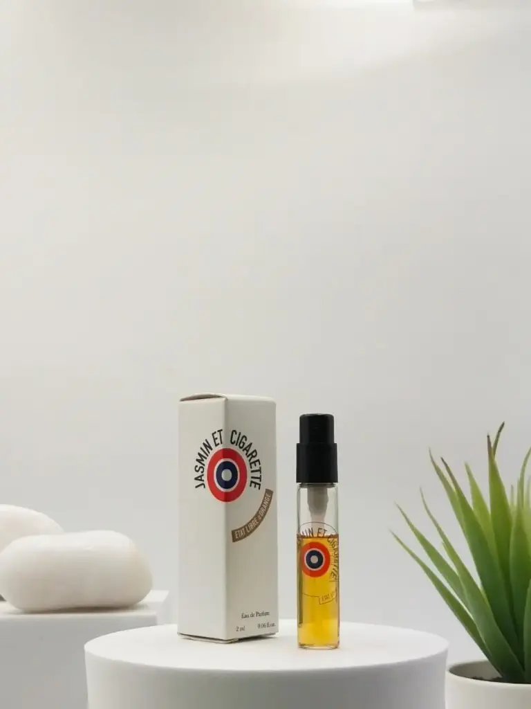 Etat Jasmine Et Cigarette EDP 2 ml