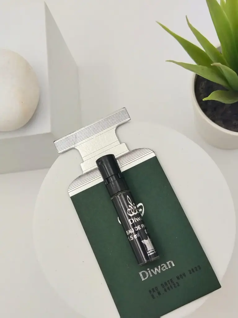 Arabian Oud Diwan EDP 1.5 ml Official Sample