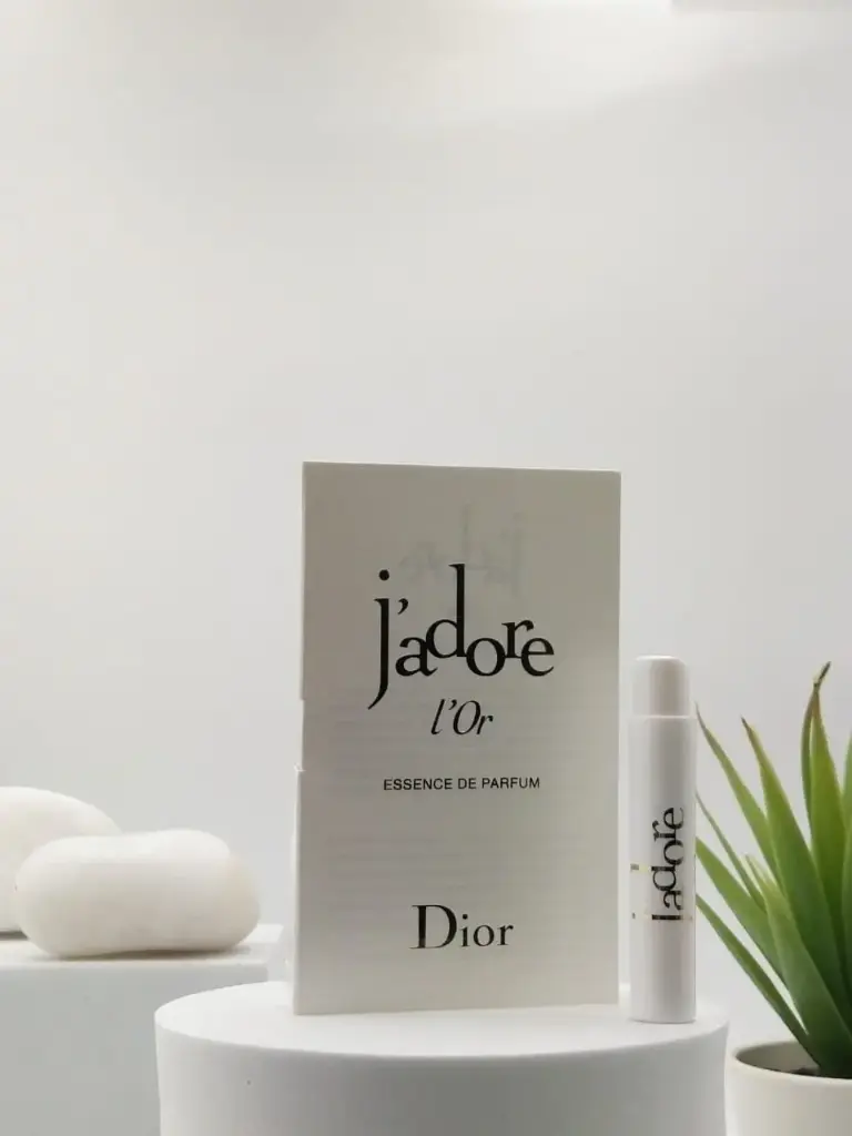 Dior Jadore Lor Essence De Parfum 1.5 ml Official Sample