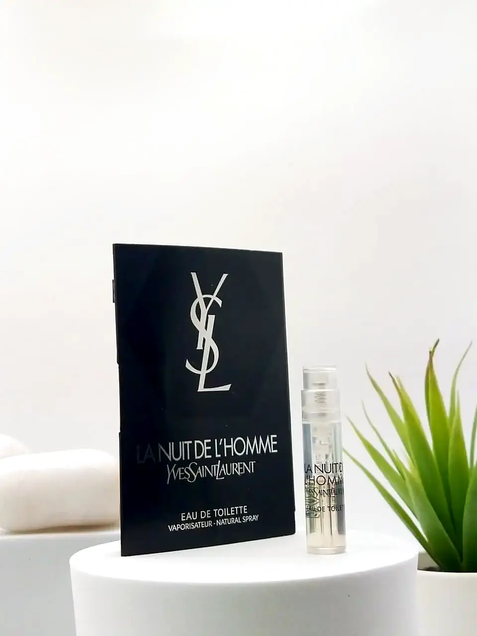 Yves Saint Laurent La Nuit De L'Homme EDT 1.2 ml Official Sample