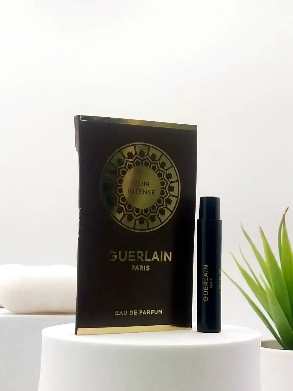 Guerlain Cuir Intense EDP 1 ml Official Sample