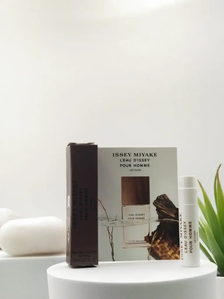 Issye Miyake L'eau D'issey Pour Homme Vetiver EDT Intense 0.8 ml Official Sample