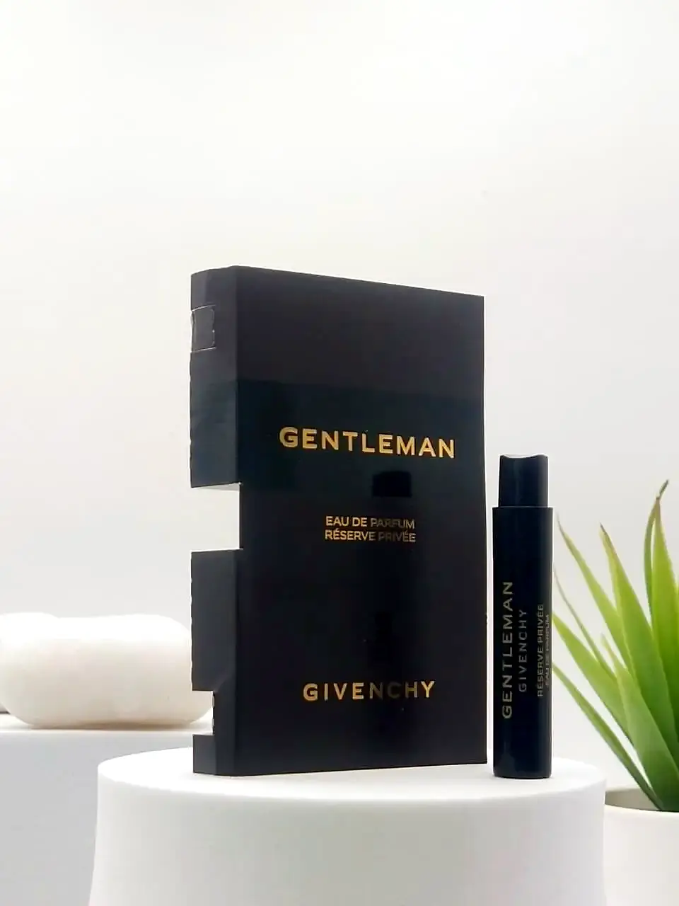 Givenchy Gentleman Reserve Privee EDP 1 ml Official Sample