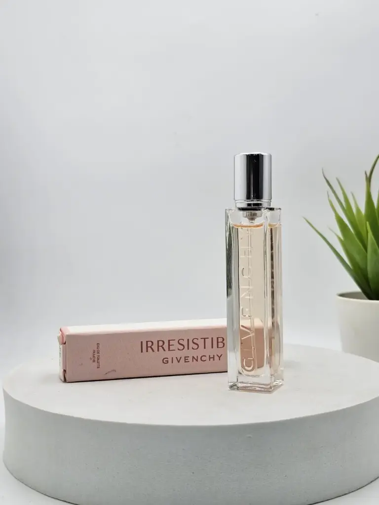 Givenchy Irresistible EDT 10 ml