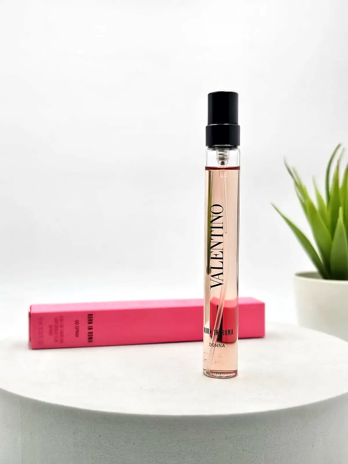 [3614274317534] Valentino Donna Born In Roma EDP 10 ml