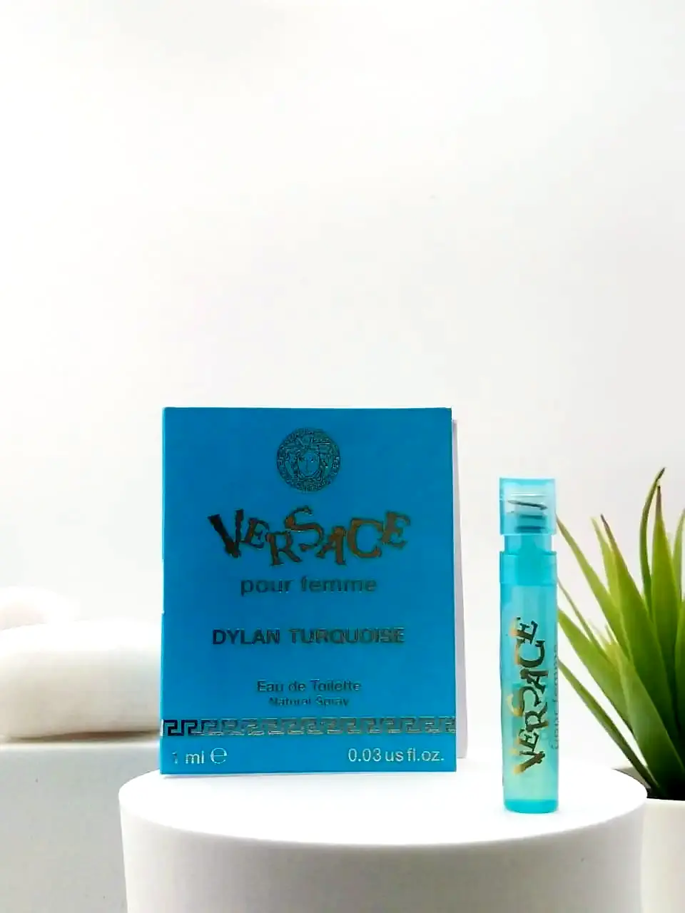 [8011003861705] Versace Pour Femme Dylan Turquoise EDT 1 ml Official Sample