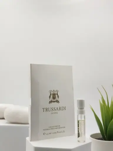 [8011530824006] Trussardi Donna EDP 1.5 ml Official Sample