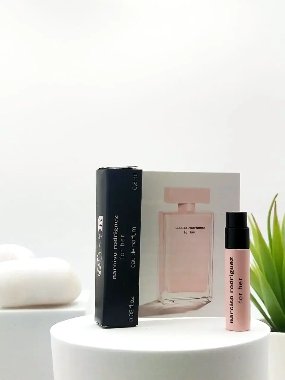 [3423478741959] Narciso Rodriguez For Her EDP 1 ml Official Sample