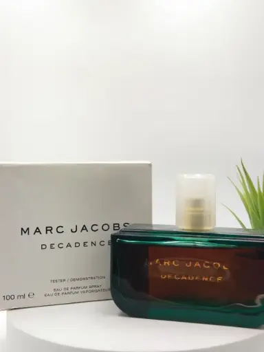 [3614221261347] Marc Jacobs Decadence EDP 100 ml
