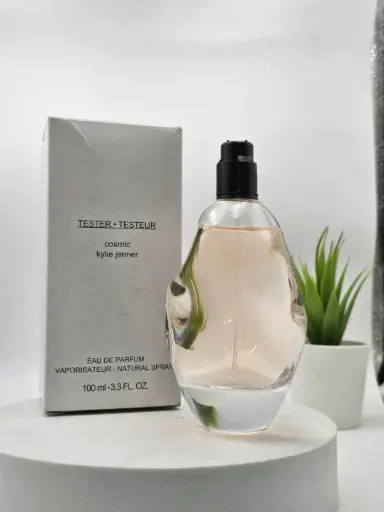 [4064941111528] Kylie Jenner Cosmic EDP 100 ml