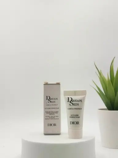 [3348901735865] Dior Dream Skin Care & Perfect  5 ml