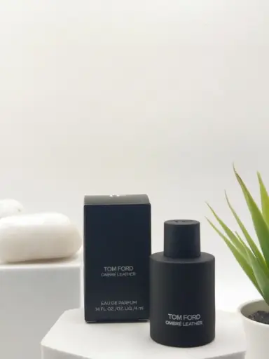 [888066140041] Tom Ford Ombre leather EDP 4 ml