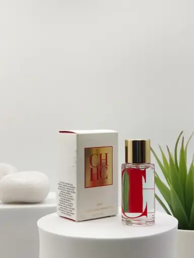 [8411061894934] CH Leau EDT 7 ml Miniature