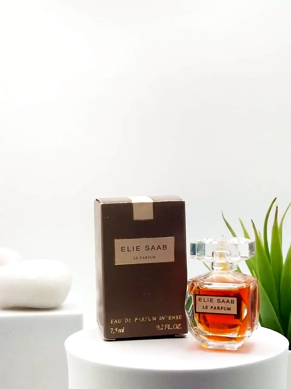 [3423478630253] Elie Saab Le Parfum EDP Intense 7.5 ml Miniature