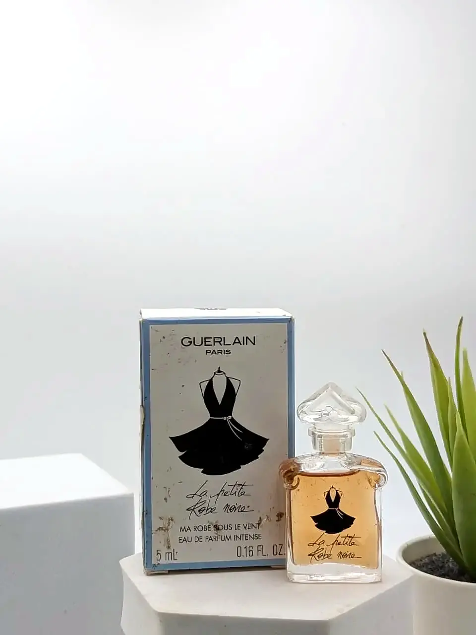 [3346476512102] Guerlain La Petite Robe Noire EDP Intense 5 ml Miniature