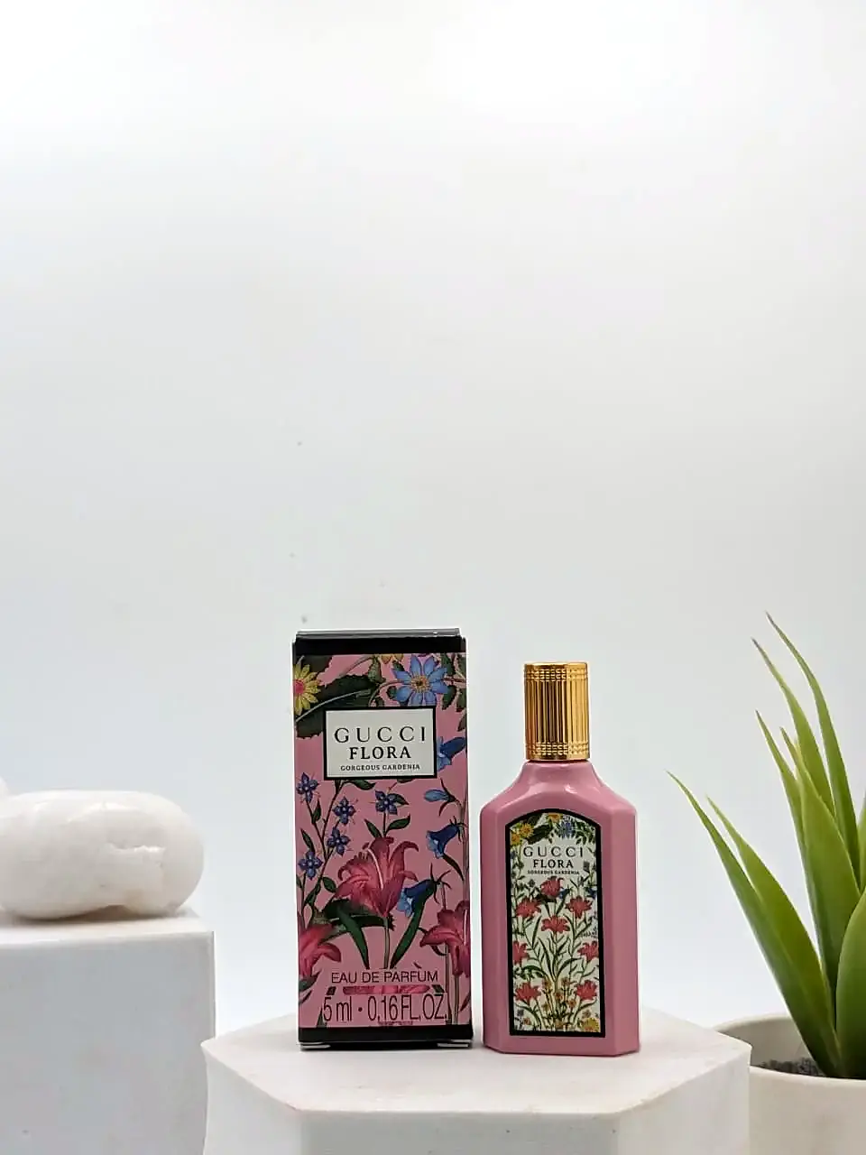 [3616302018963] Gucci Flora Gorgeous Gardenia EDP 5 ml Miniature