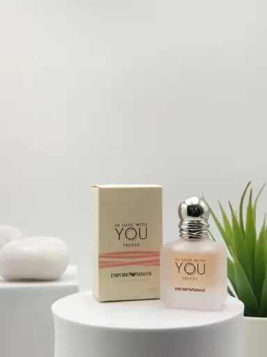 [3614272889545] Armani In Love With You Freeze EDP 7 ml Miniature