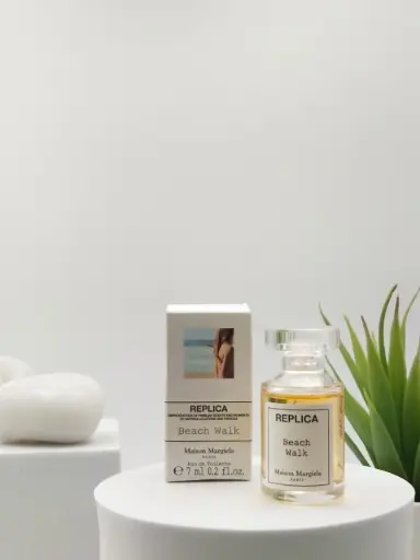 [3614272702486] Replica Beach Walk EDT 7 ml
