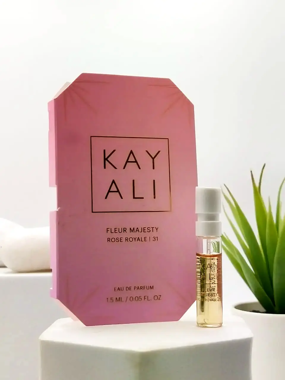 [6294018405931] Kayali Fleur Majesty Rose Royale | 31 EDP 1.5 ml Official Sample