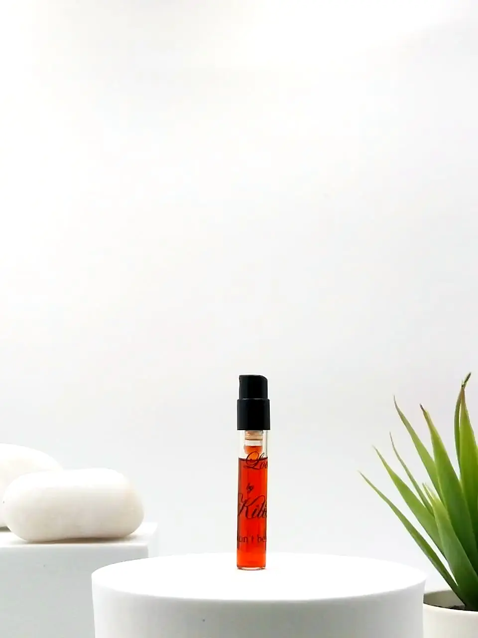 [25121001036] Kilian Love Don't Be Shy EDP 1.5 ml Official Sample