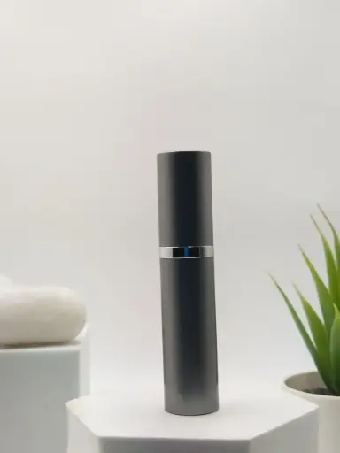 [25121001041] Travel Atomizer 5Ml grey colour with bottom refill 