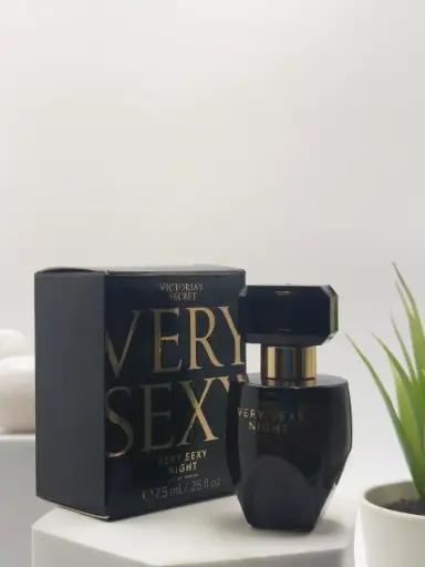 [20251216001] Victoria's Secret Very Sexy Night EDP 7.5ml Miniature