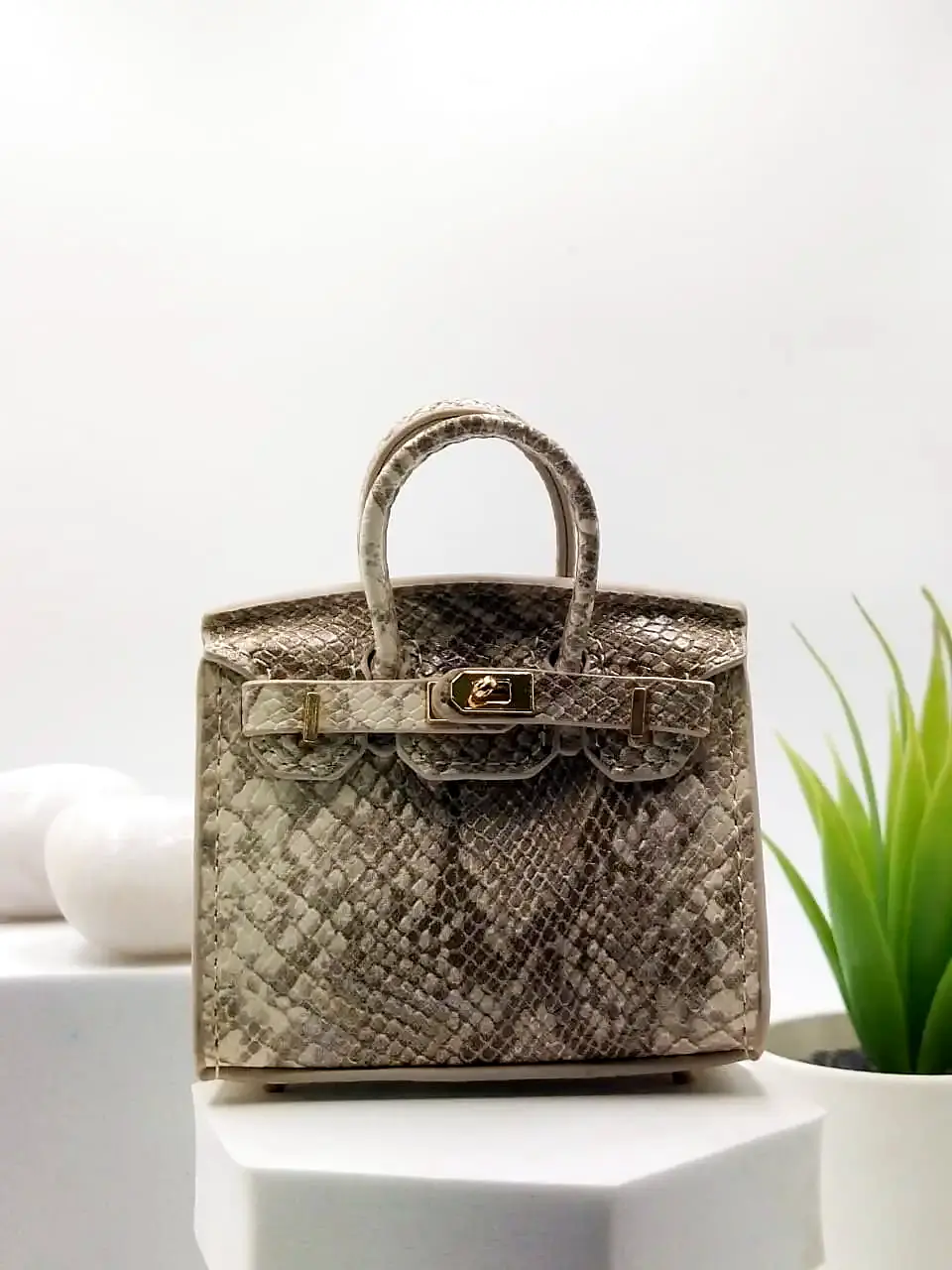 [20251216037] Brown Venom Mini Bag