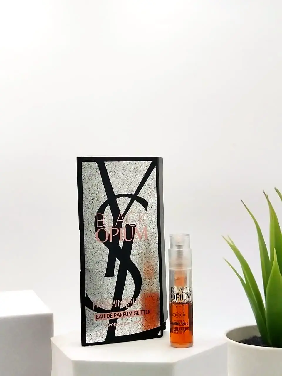 [3614274186185] Yves Saint Laurent Black Opium EDP Glitter Official Sample