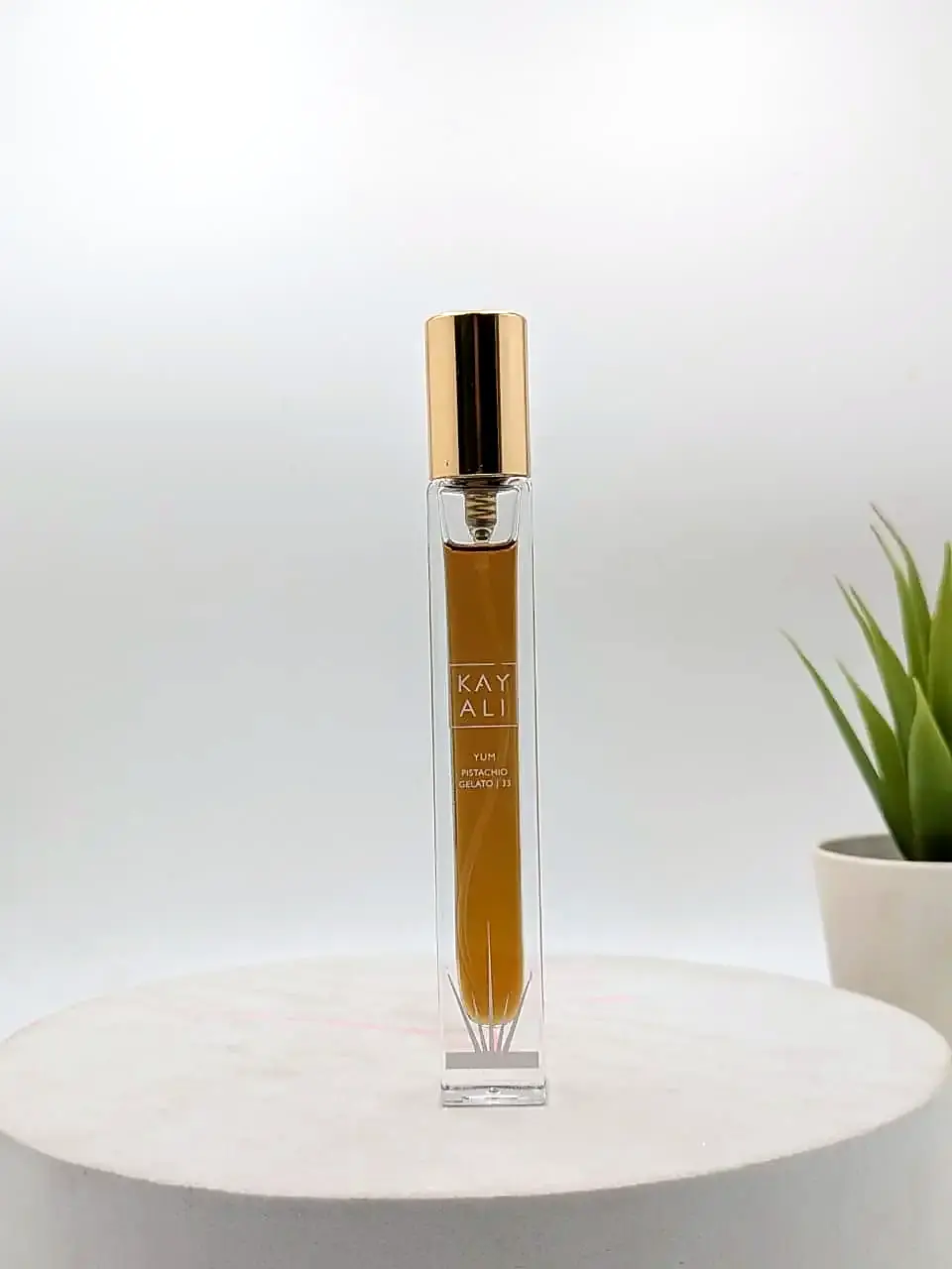 [20260717003] Kayali Yum Pistachio Gelato 33 EDP 10 ml Without Box
